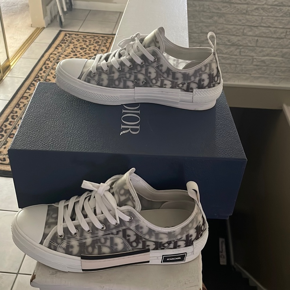 Dior chuck  low top sneakers were 3x like new